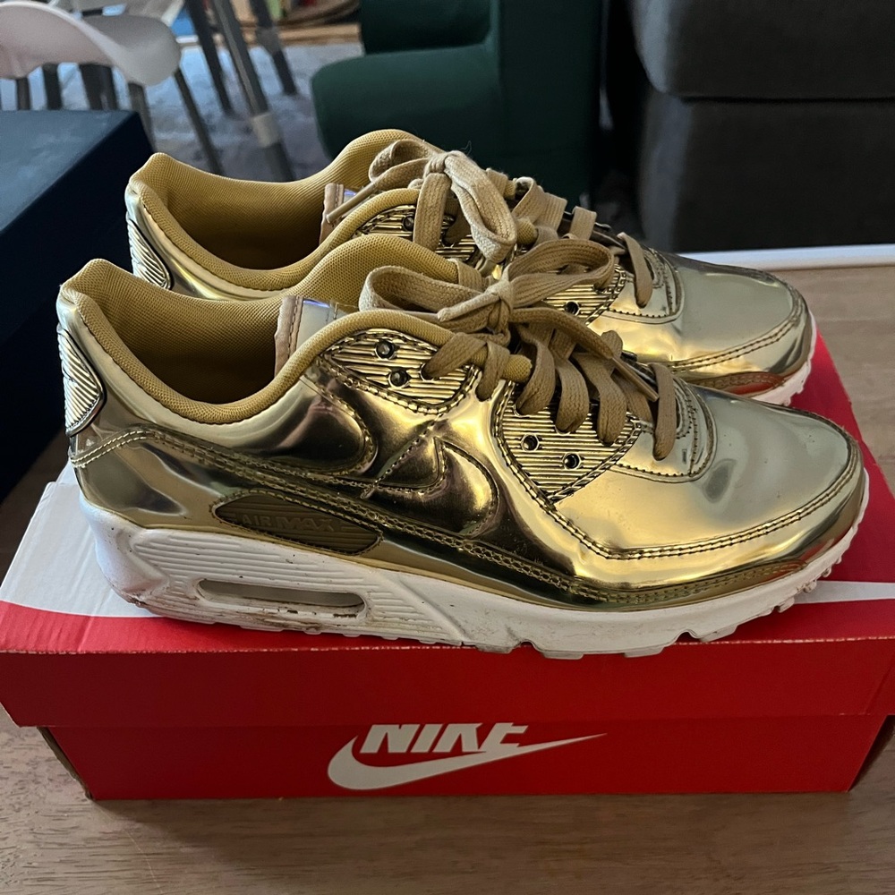 Nike Air Max 90 SP Gold Edition